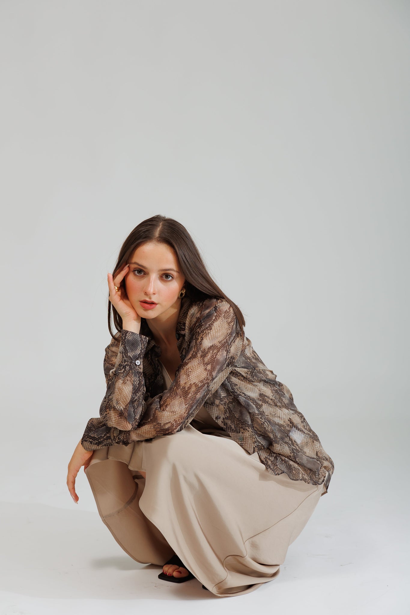 NIXIE DRESS IN ICY LATTE - interlue