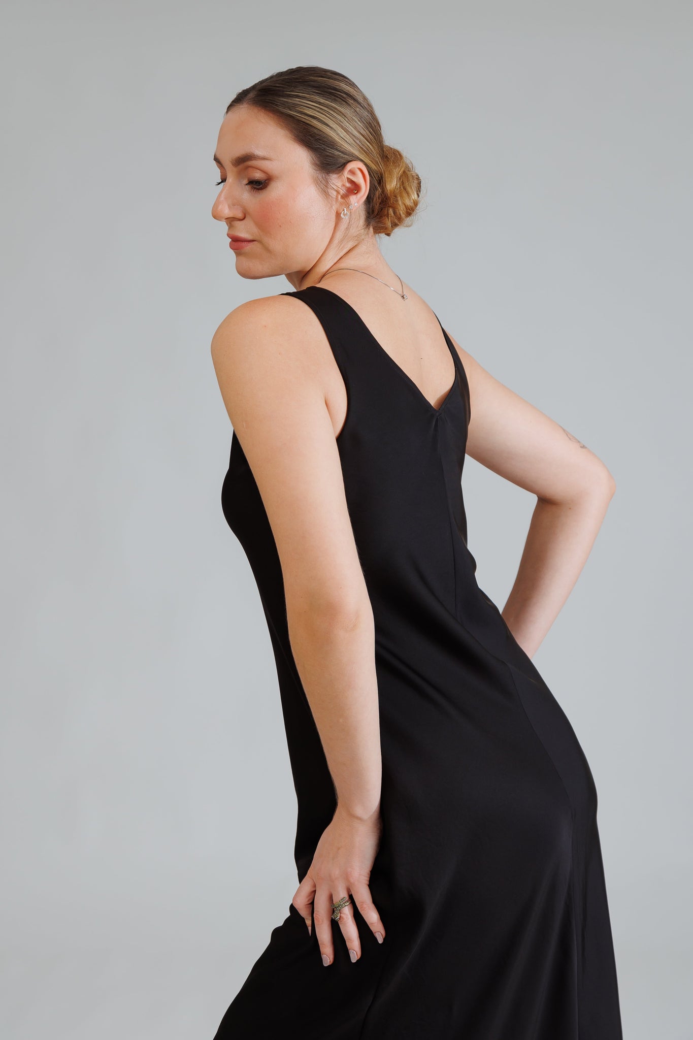 NIXIE DRESS IN BLACKOUT - interlue