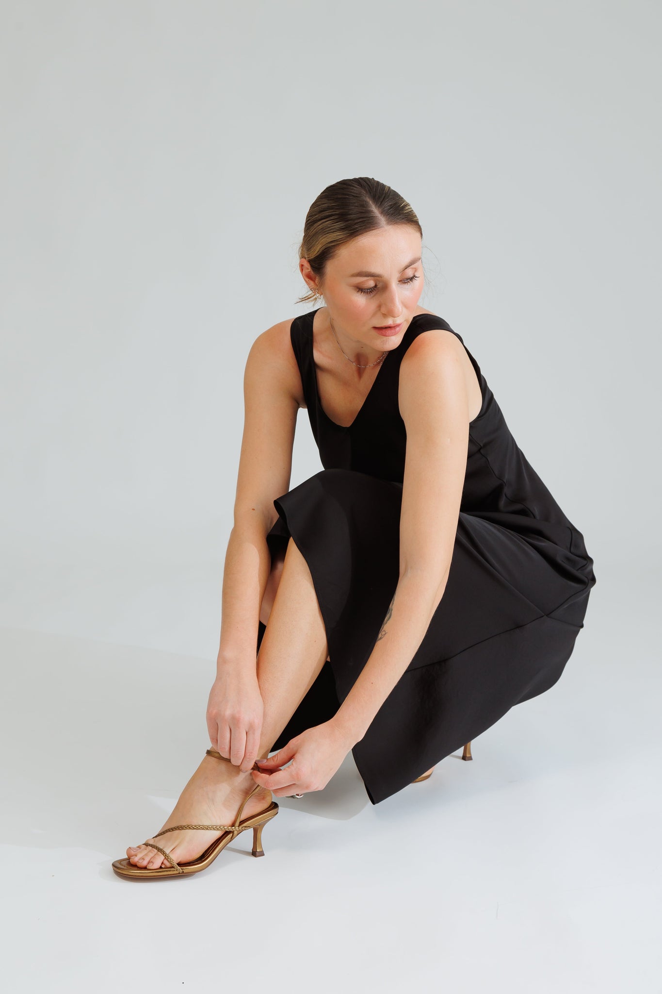 NIXIE DRESS IN BLACKOUT - interlue
