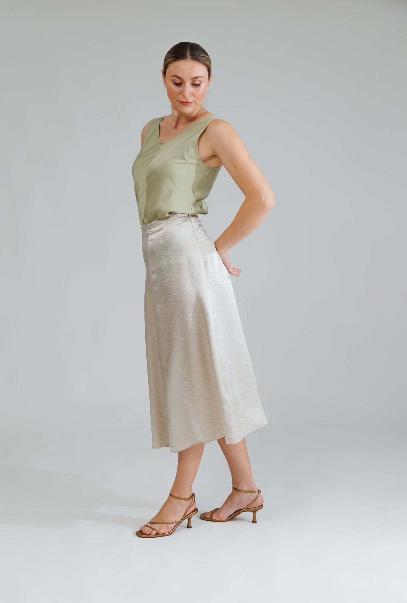 NIXIE TOP IN MINT WHISPER - interlue